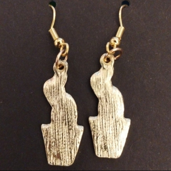 LOVE Cactus Dangle Earrings - Picture 5 of 6